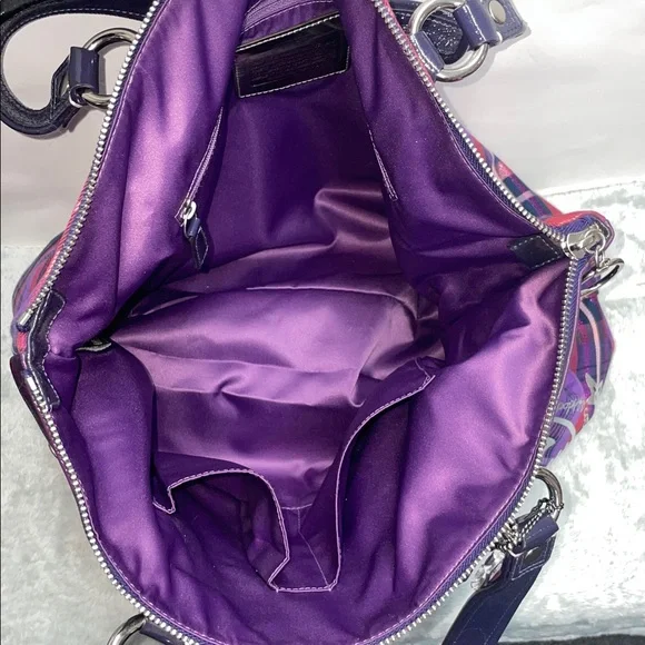 Coach ‘Poppy’ Tartan Plaid Glam Tote - Picture 10 of 12